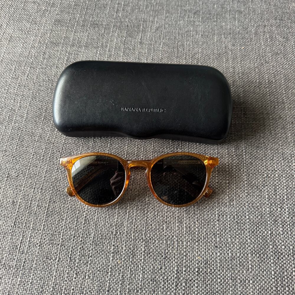 Banana Republic Round - Full-rim Sunglasses - Crystal Amber / Green
